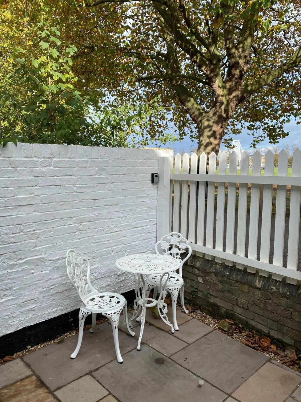 Quaint 2 Bed Cottage In The Heart Of Cambridge Exterior foto